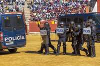 Exhibición de la Policía Nacional en la Plaza de Toros de Ciudad Real