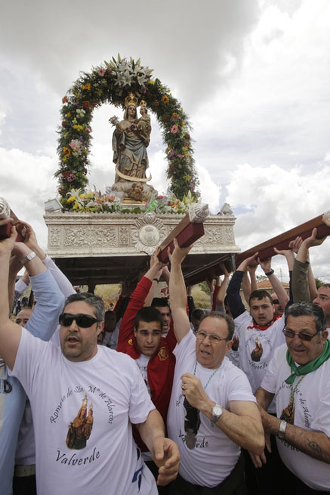 Romería de la Virgen de Alarcos  / /FOTOS RUEDA VILLAVERDE