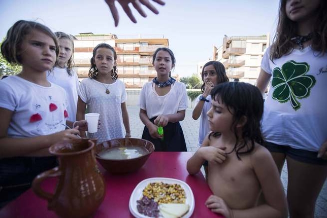 Imágenes de la limoná infantil.  / RUEDA VILLAVERDE