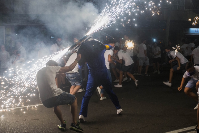 Toros de Fuego y Pandorga  / /FOTOS RUEDA VILLAVERDE