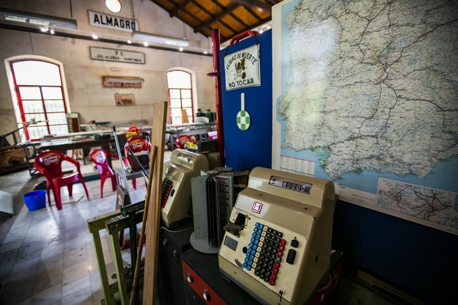 La estación de tren del parque Gasset sigue sin destino