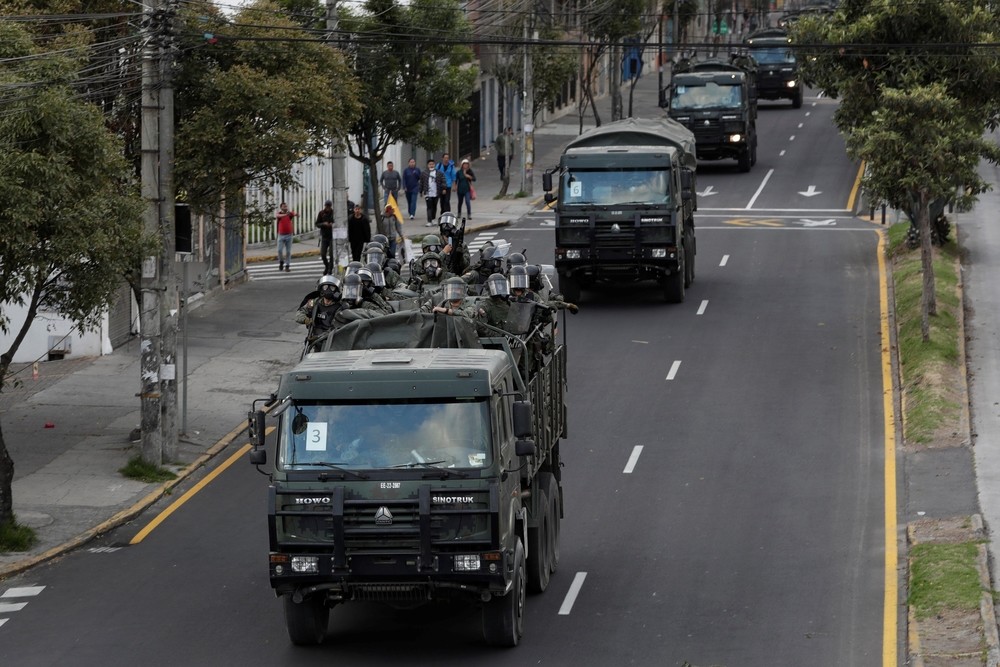 El 'toque de queda' pone en jaque el diálogo en Ecuador