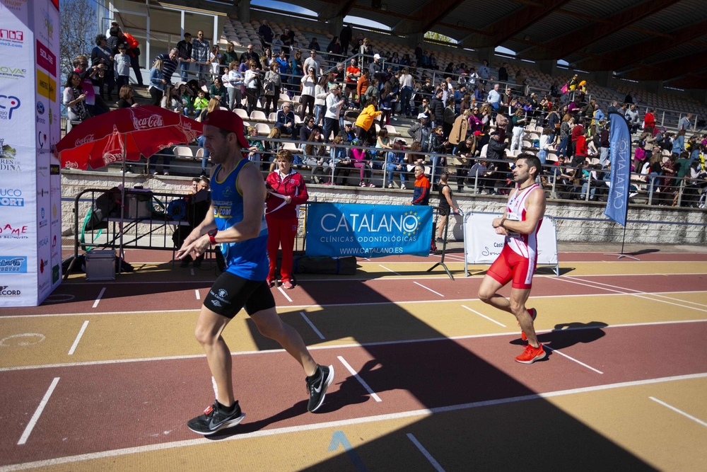 Llegada de Carrera Urbana  / TOMÁS FERNÁNDEZ DE MOYA