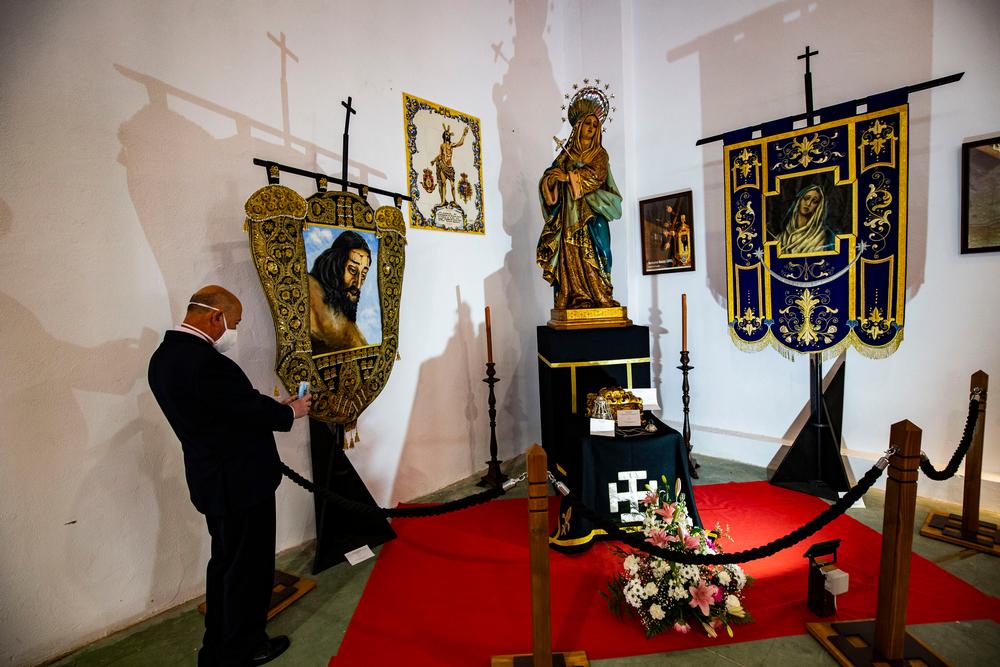 inaguración de la exposición de semana Santa, Semana Santa, en  el nuevo guardapasos de las cofradÁ­as de semana santa de ciudad real con Pilar Zamora  / RUEDA VILLAVERDE