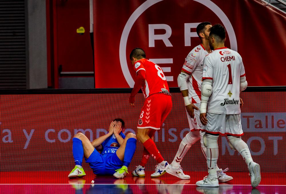 Copa de España de futbol sala celebrada en Marid, entre el Cartagena y el Viña Albáli VLDEPEÑAS, FOTOS DE DECEPCIÁ“N  / RUEDA VILLAVERDE