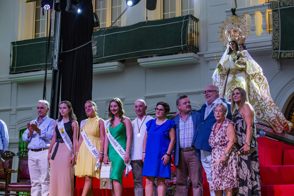 inaguracion de la feria de Tomellóso, patrona de Tomellóso Virgen de las Viñas, feria de Tomellóso ofrenda a la virgen  / RUEDA VILLAVERDE