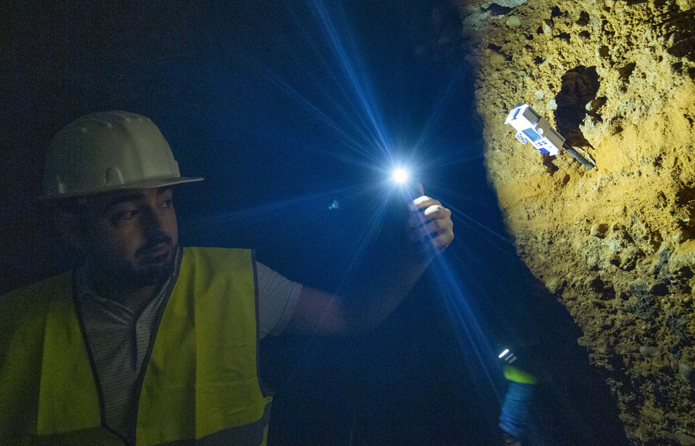 Reportaje en Tomelloso del interior de las cuevas de los areneros y los hundimientos en las casas de tomelloso y calle del barrio de la Esperanza de Tomelloso, cueva de los arneros, cuevas de tomelloso  / RUEDA VILLAVERDE