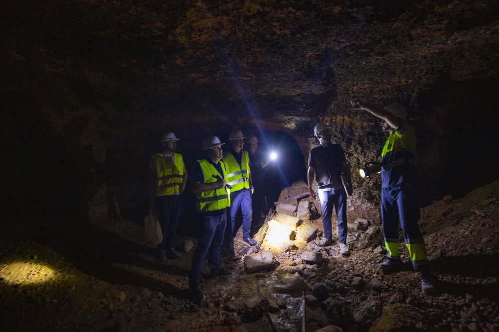 Reportaje en Tomelloso del interior de las cuevas de los areneros y los hundimientos en las casas de tomelloso y calle del barrio de la Esperanza de Tomelloso, cueva de los arneros, cuevas de tomelloso  / RUEDA VILLAVERDE