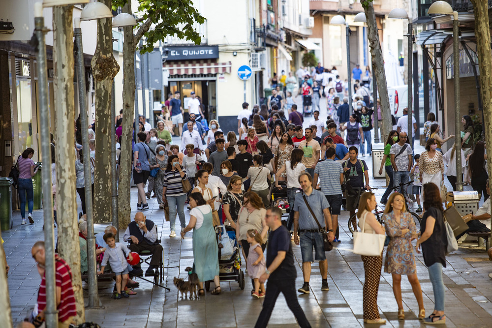 Noche Blanca en Ciudad Real, actos de la Noche Blanca, conciertos terrazas  tiendas    / RUEDA VILLAVERDE