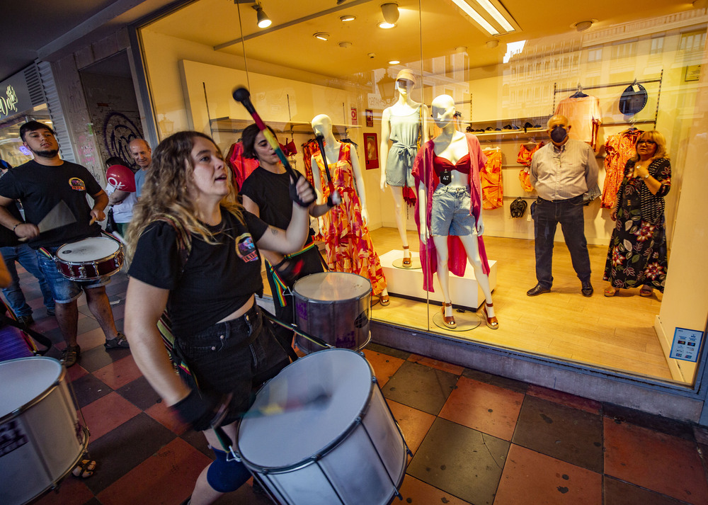 Noche Blanca en Ciudad Real, actos de la Noche Blanca, conciertos terrazas  tiendas    / RUEDA VILLAVERDE