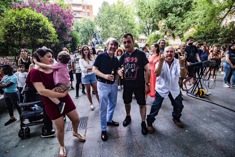 Noche Blanca en Ciudad Real, actos de la Noche Blanca, conciertos terrazas  tiendas    / RUEDA VILLAVERDE