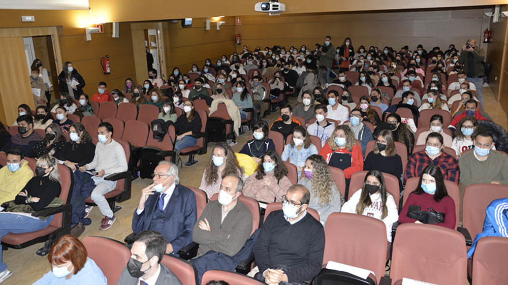 Más de 230 estudiantes, en el I Foro de Voluntariado de UCLM