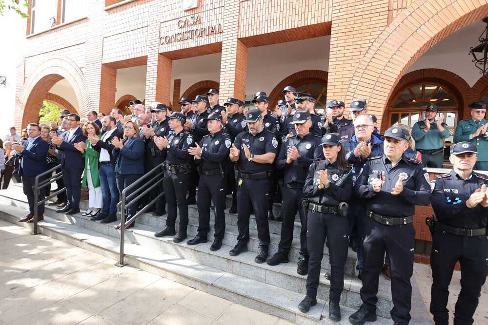 Emotiva despedida a los dos 