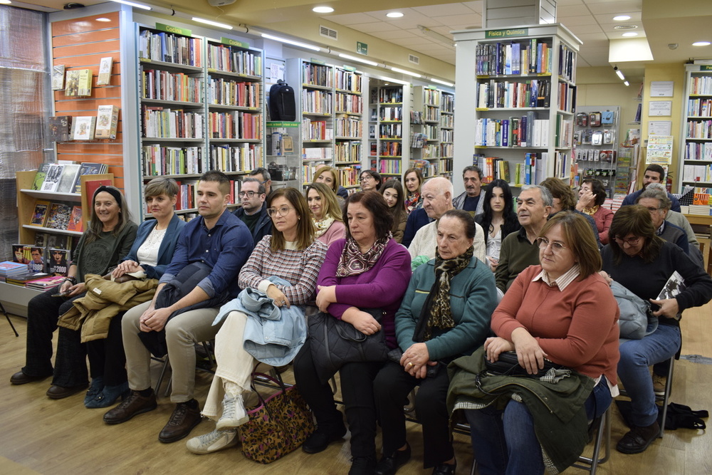 Castellanos presenta su libro sobre Carrero Blanco