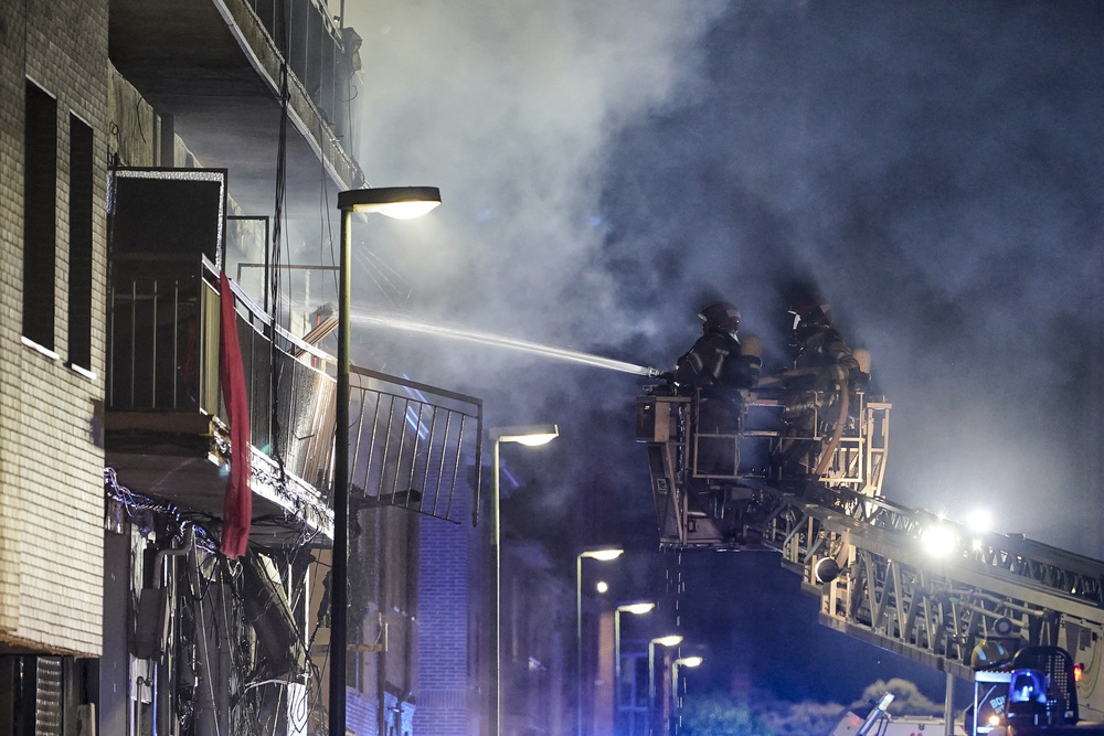 Una fuerte explosión de gas en la calle Goya de Valladolid  / AGENCIAS