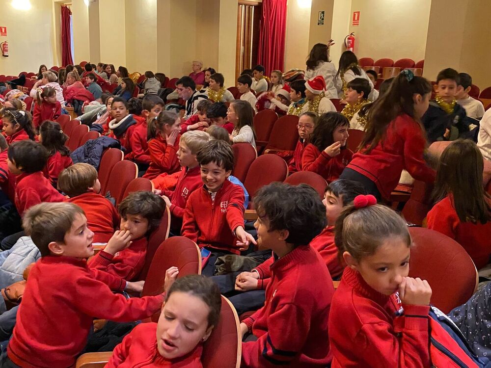 Más de 600 personas acuden al Encuentro Escolar de Villancicos