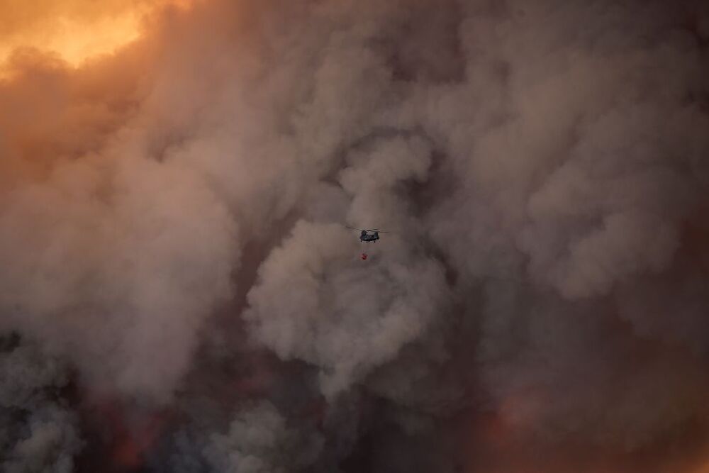 Wildfires in Attica, Greece  / KOSTAS TSIRONIS