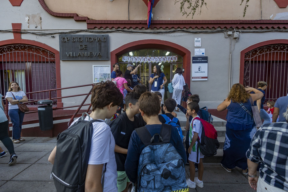 Arranca un curso marcado por la caída de la natalidad