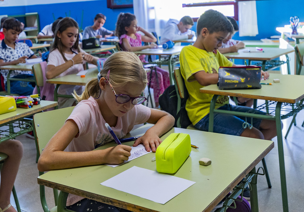 Arranca un curso marcado por la caída de la natalidad