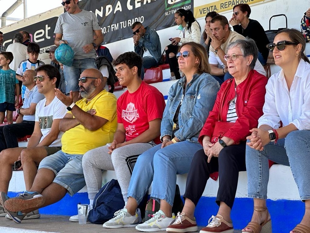 Casi 500 niños participan en el III Torneo de Alcázar