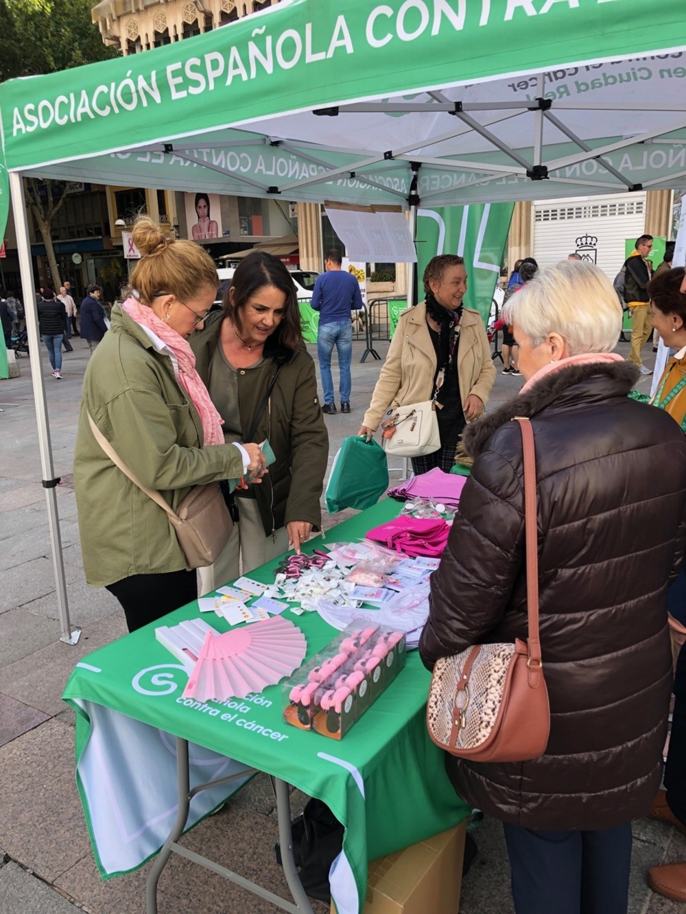 Jornada de sensibilización contra el cáncer de mama