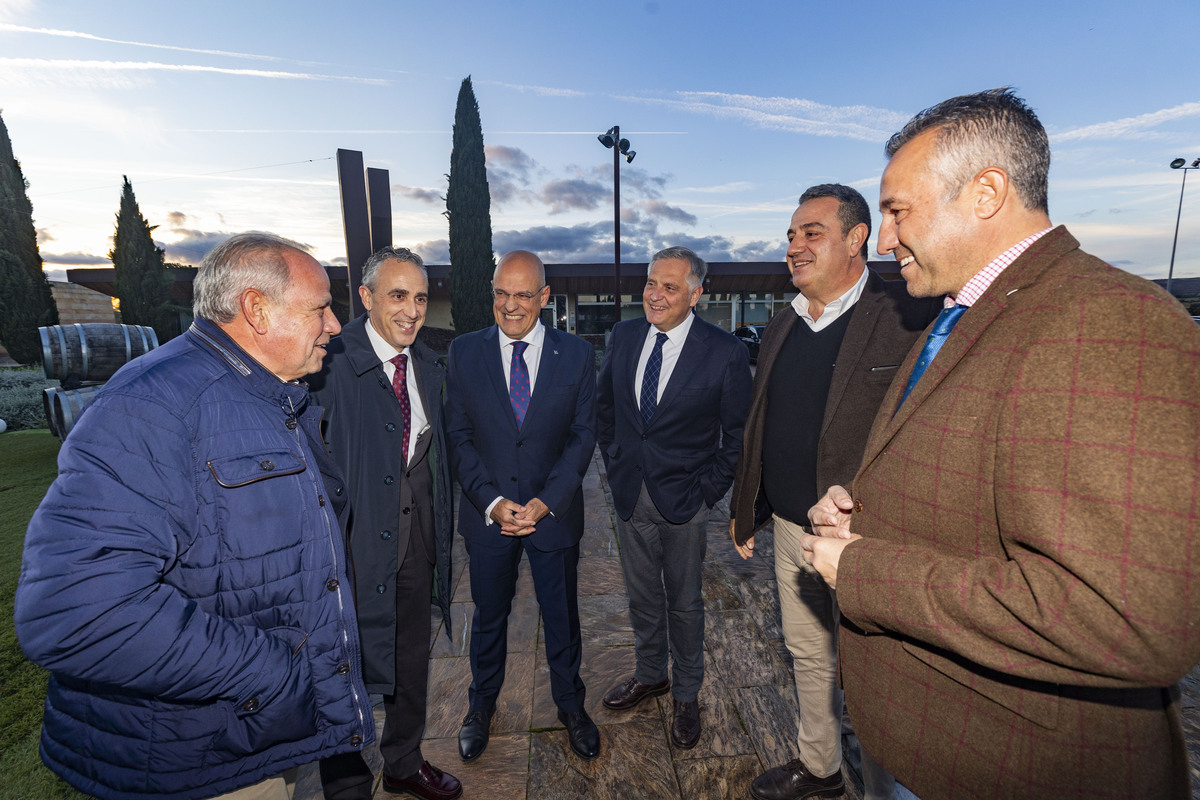 VII Foro Empresa 2023 Exporta tu  Valor, organizado por Globalcaja y La Tribuna de Ciudad Real, con la presencia de Méndez Pozo  / RUEDA VILLAVERDE