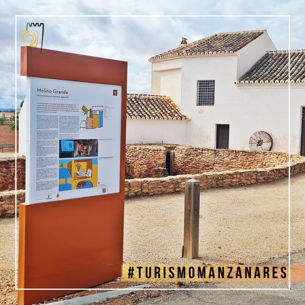 Manzanares instala la nueva señalización turística