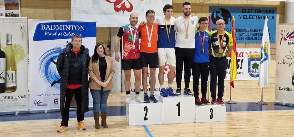 Doble cita con el bádminton en Moral