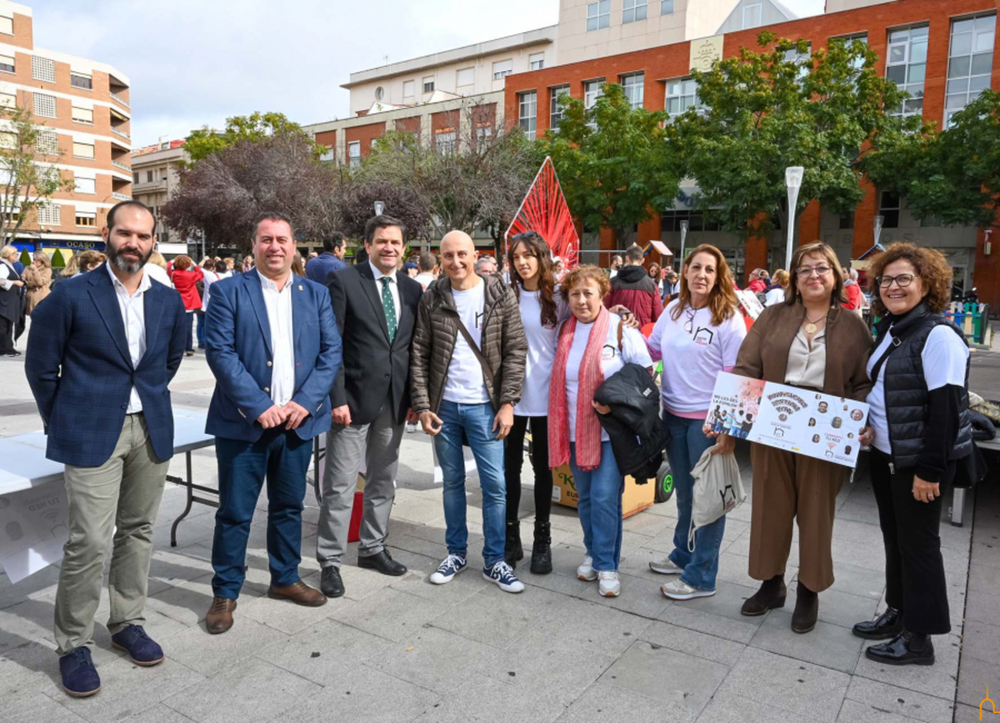 Valverde destaca el trabajo de Cáritas con los sintecho