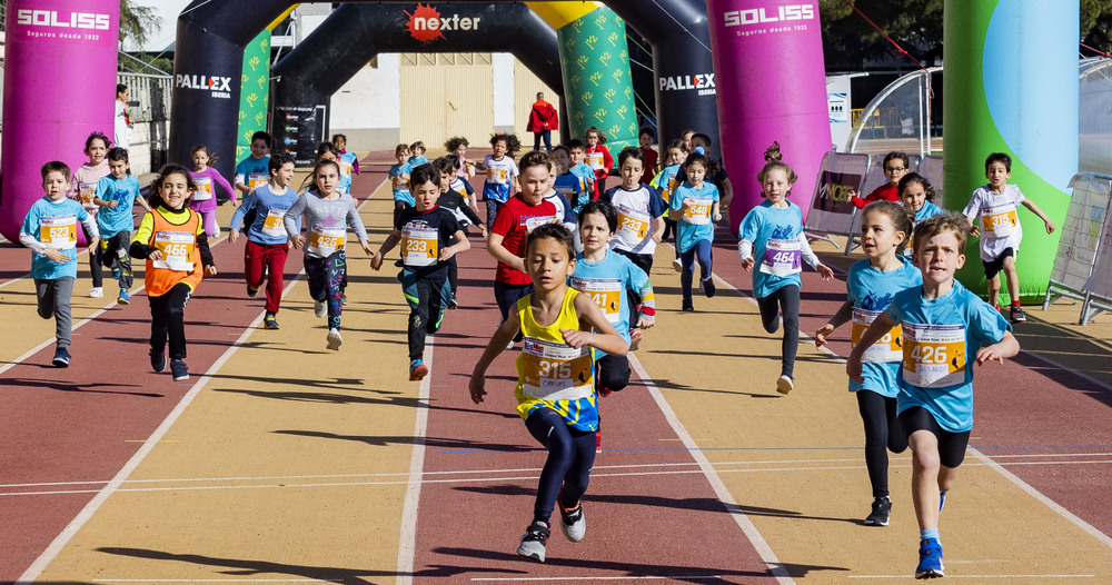 carrera de La Tribuna, carrera de 10 Klm patrocinada por La Tribuna de Ciudad Real, gente coriendo, carrera de la tribuna  / RUEDA VILLAVERDE