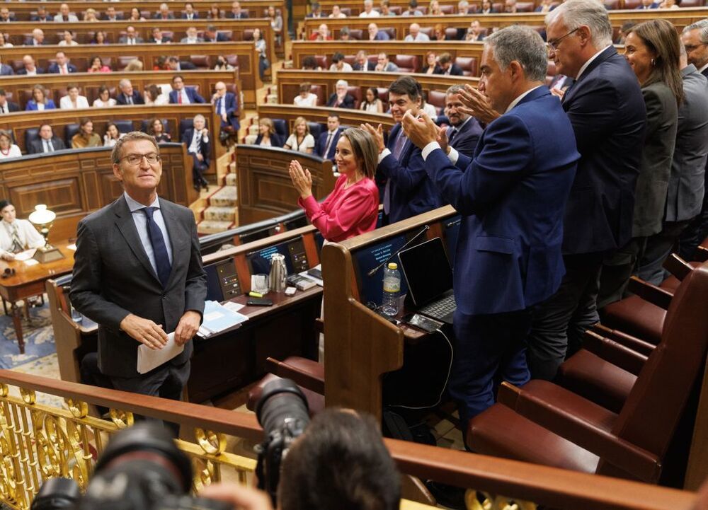 Feijóo no logra la mayoría absoluta en la primera votación 