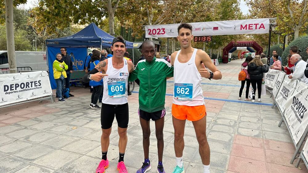 Massat da como ganador a Kariuki en la Media Maratón