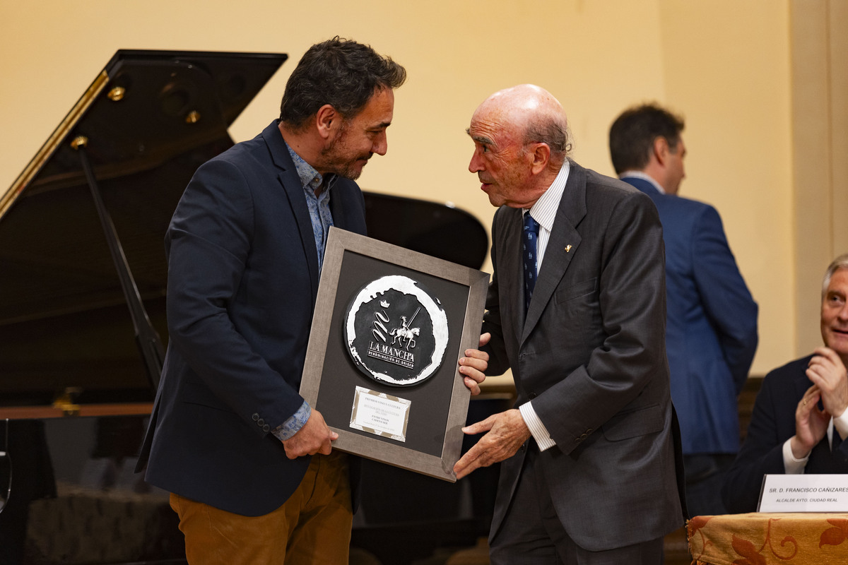 Entrega de los Premios Vino y Cultura 2023 organizada por la D.O. La Mancha, vino  / RUEDA VILLAVERDE