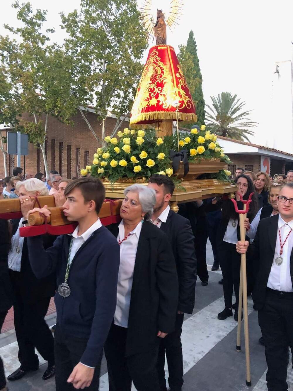 Inaugurada la plaza de la Pilarica con motivo de sus fiestas