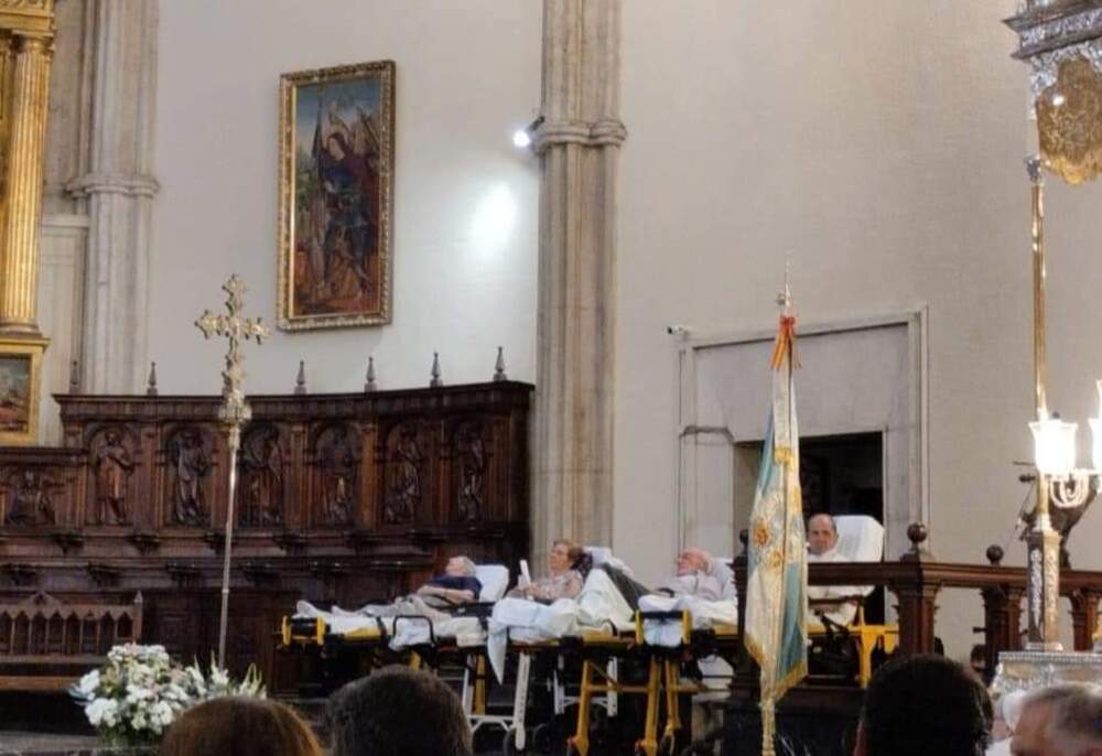 La Catedral acoge la Caravana Blanca en su 60 aniversario