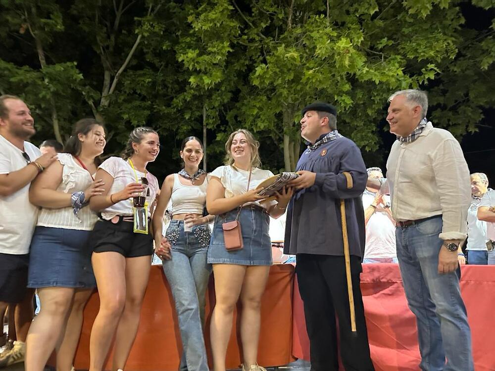 Jesús Nazareno se adjudica el primer premio de la 'limoná'