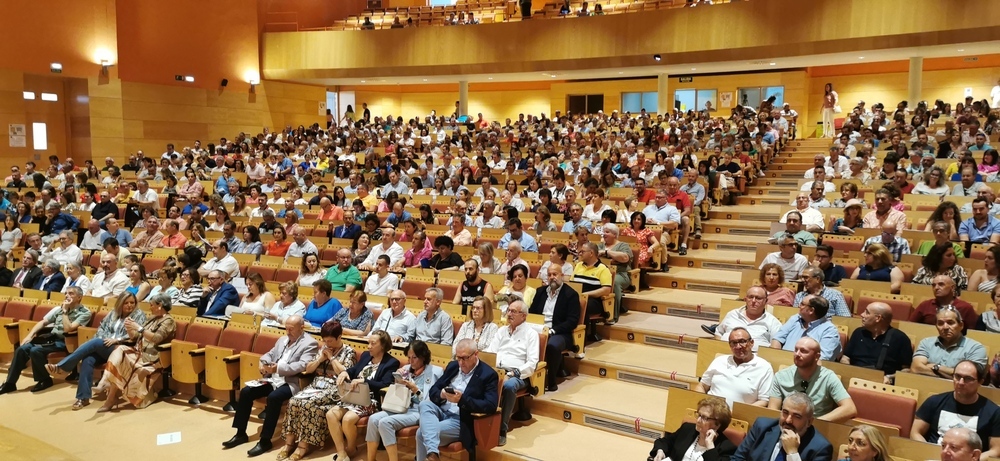 La Hermandad de Donantes de Sangre entrega sus distinciones