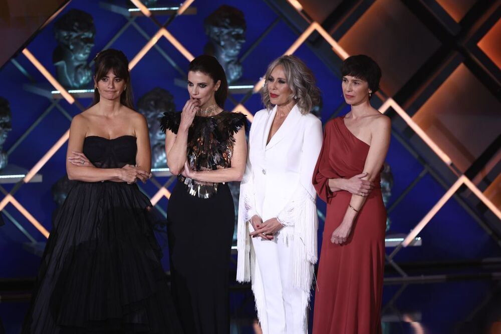  Las actrices de 'Belle Époque', Penélope Cruz; Maribel Verdú; Miriam Díaz-Aroca y Ariadna Gil  / EDUARDO PARRA