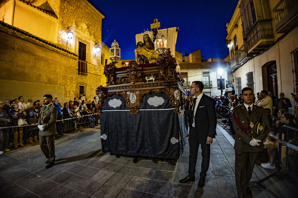 Semana Santa en ciudad real, procesión del Santo Entierro en Ciudad Real, procesión del viernes por la tarde noche  / RUEDA VILLAVERDE