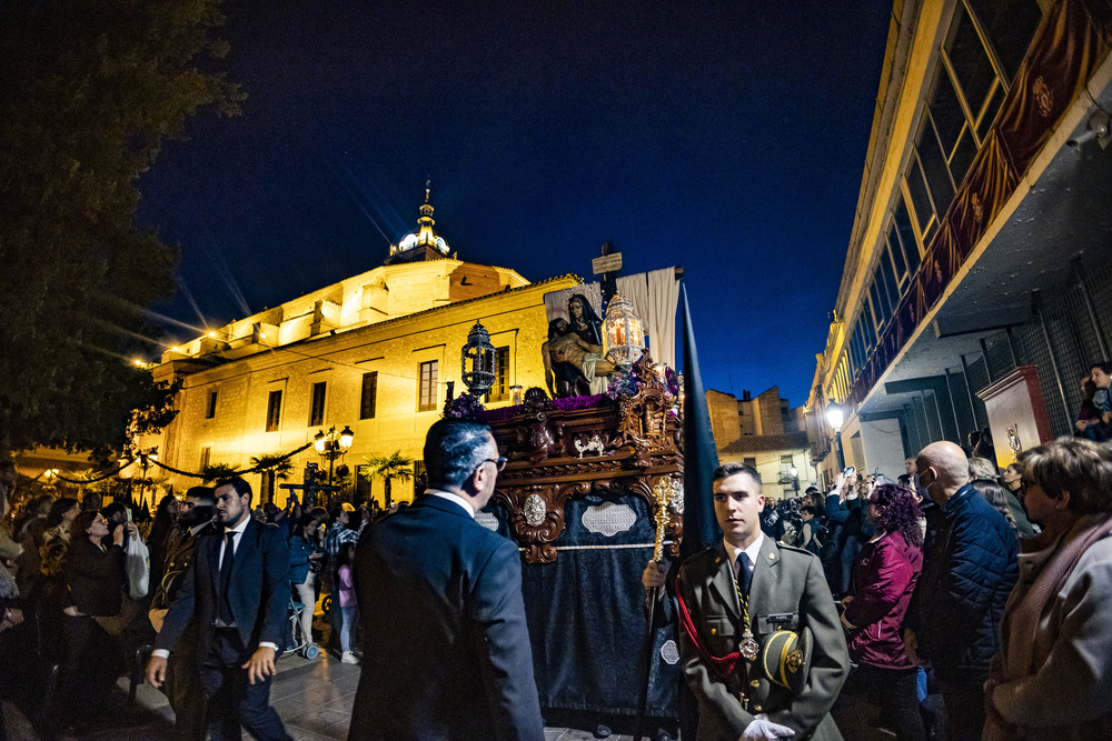 Semana Santa en ciudad real, procesión del Santo Entierro en Ciudad Real, procesión del viernes por la tarde noche  / RUEDA VILLAVERDE