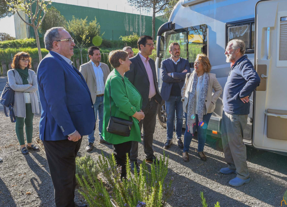 Caballero celebra el usuario 10.000 de la Red de Autocaravanas