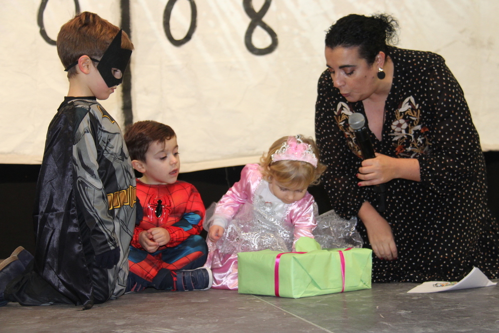 Los más pequeños protagonizan el Pregón del Carnaval