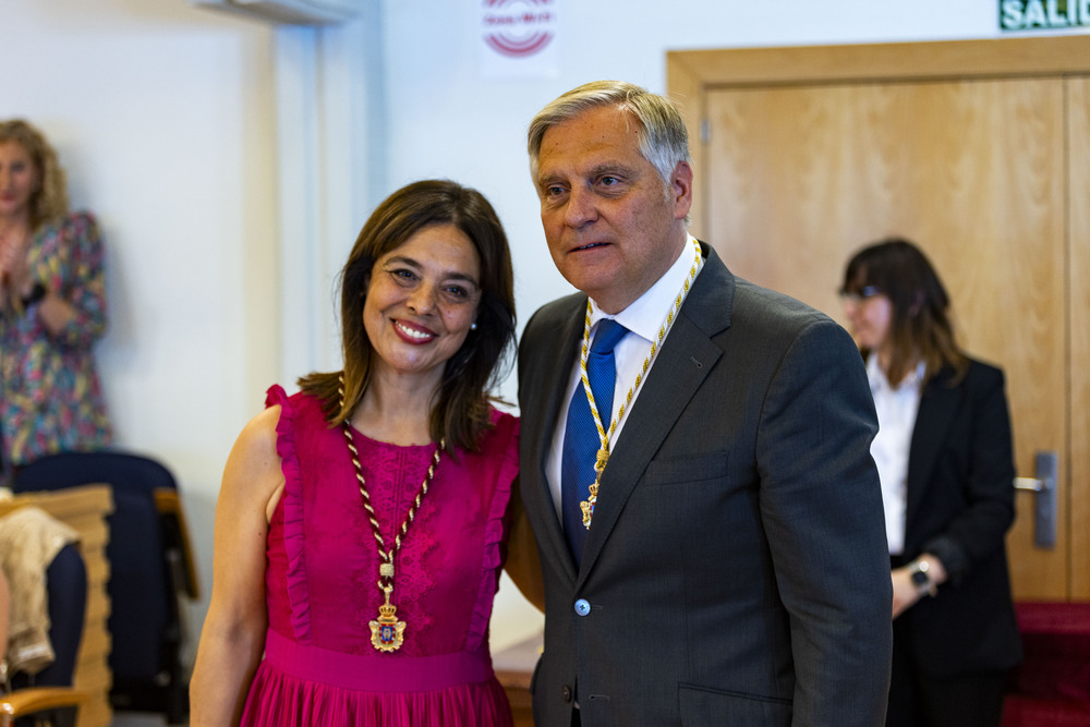 Toma de posesión de Francisco Cañizares como alcalde de Ciudad Real,, foto de la nueva cooporación municipal en la Plaza Mayor de Ciudad Real  / RUEDA VILLAVERDE