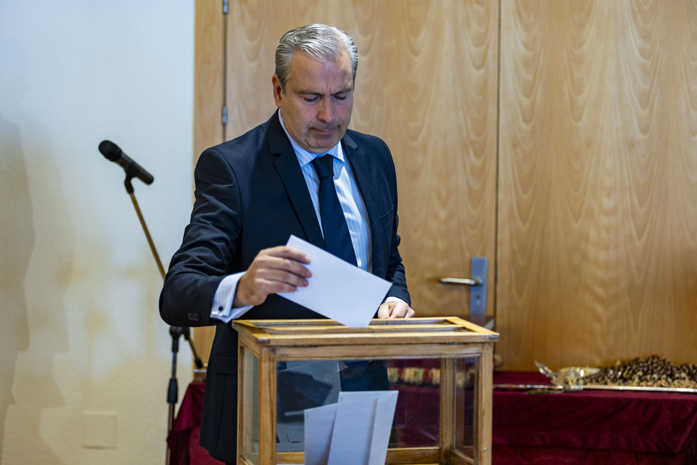 Toma de posesión de Francisco Cañizares como alcalde de Ciudad Real,, foto de la nueva cooporación municipal en la Plaza Mayor de Ciudad Real  / RUEDA VILLAVERDE