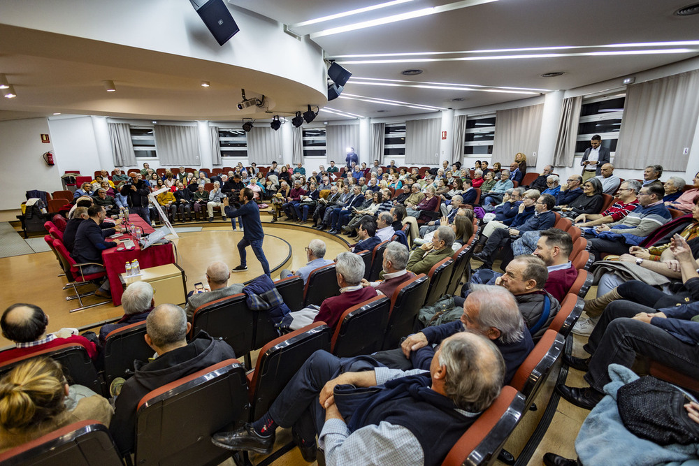 Caballero defiende la política «sin sectarismos»