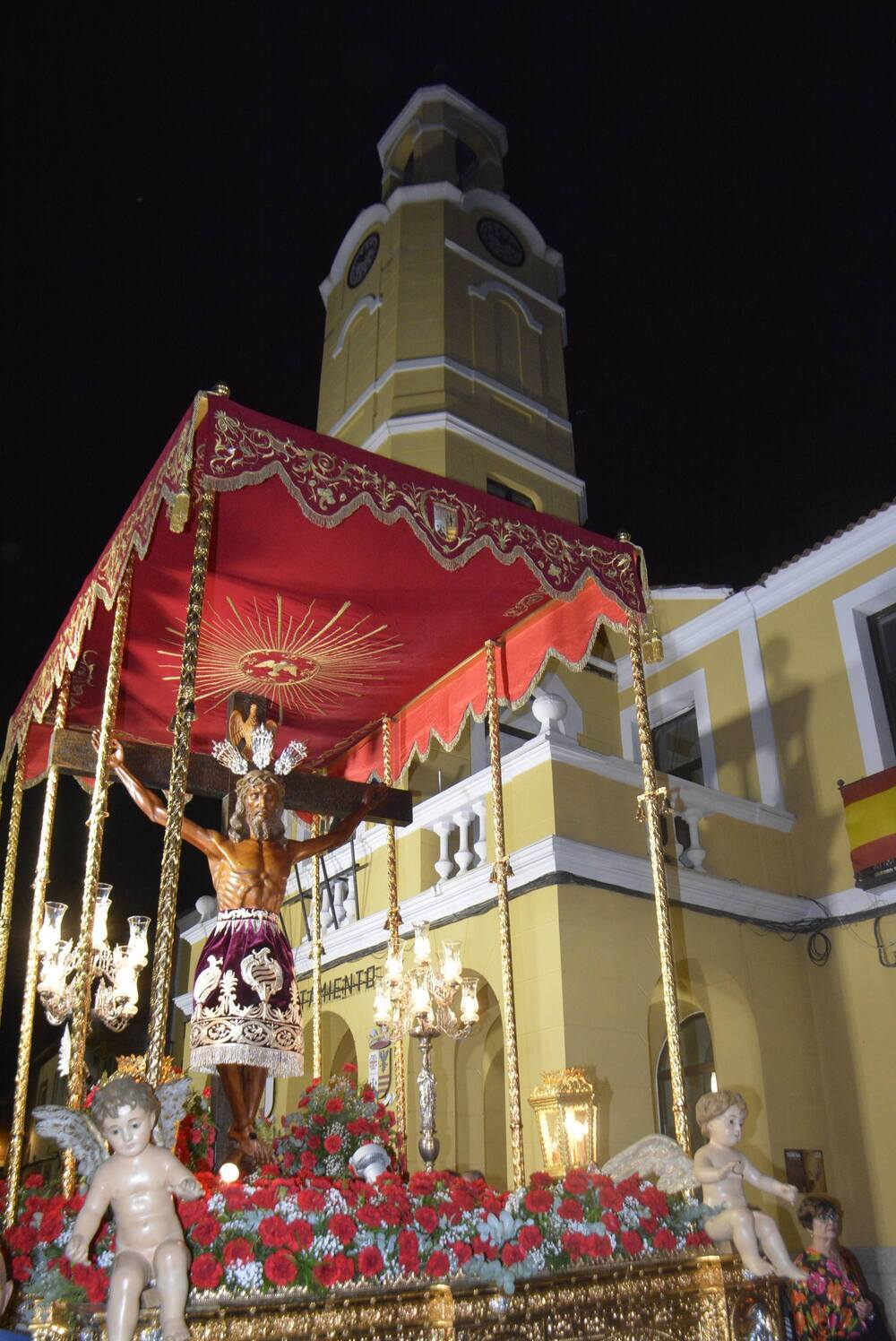 Malagón se vuelca en procesión del Cristo del Espíritu Santo