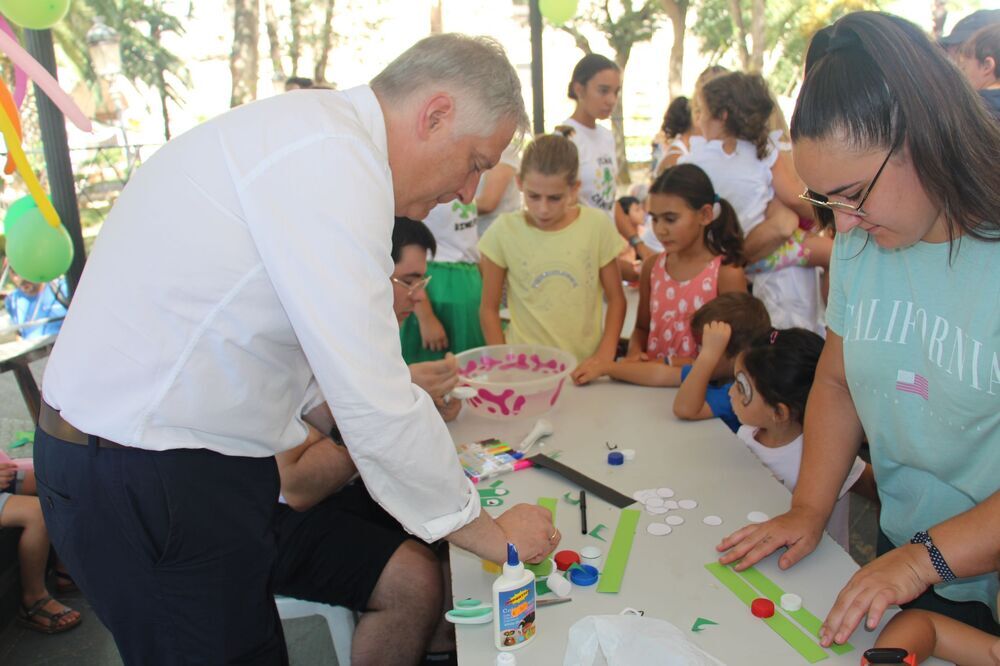 Diversión con los talleres infantiles en el Prado 