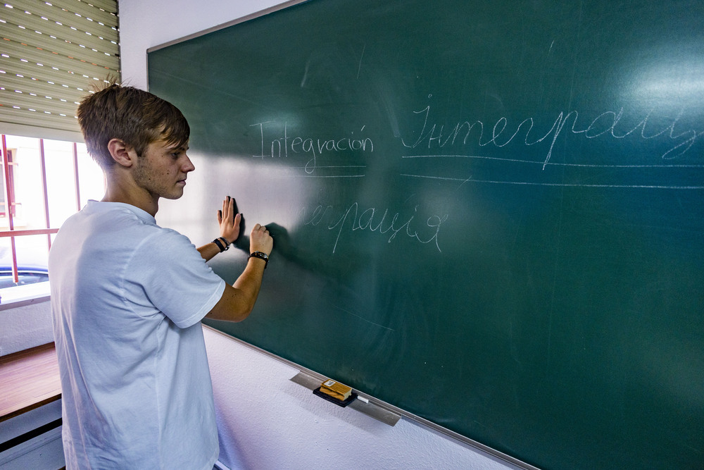 Otro curso con el corazón dividido