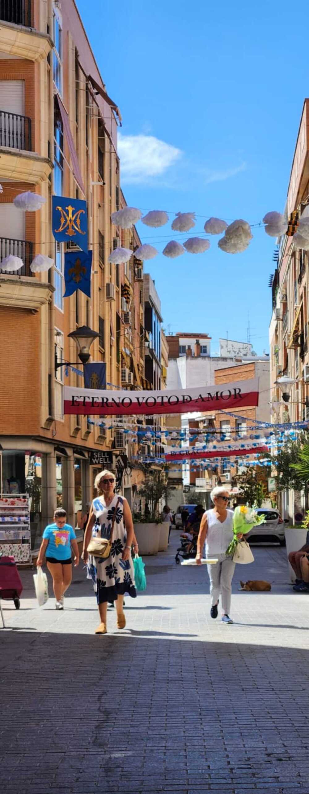 Preparativos para la procesión de Nuestra Señora de Gracia