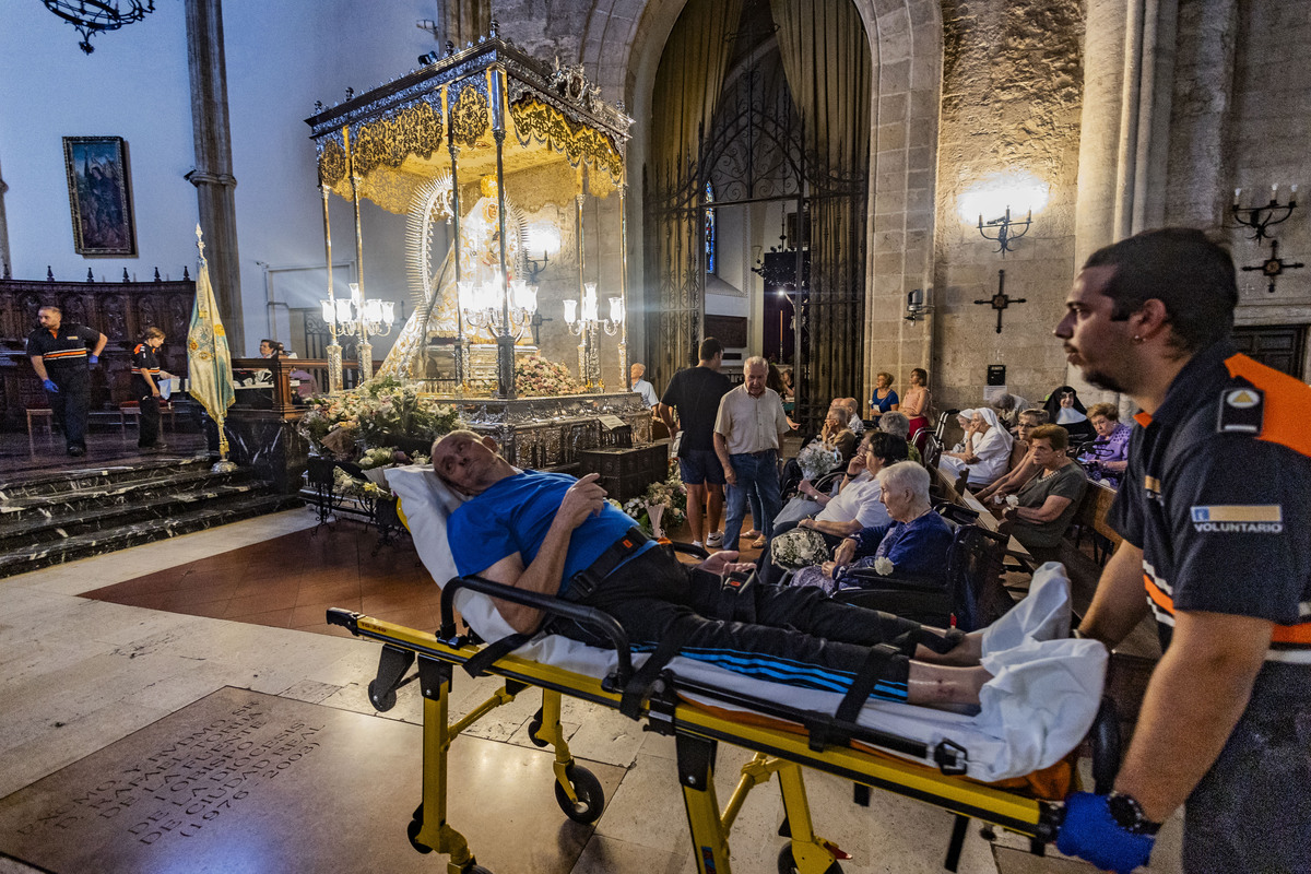 Caravana Blanca en la Catedral de Ciudad Real, Feria de Agosto de Ciudad Real,  / RUEDA VILLAVERDE